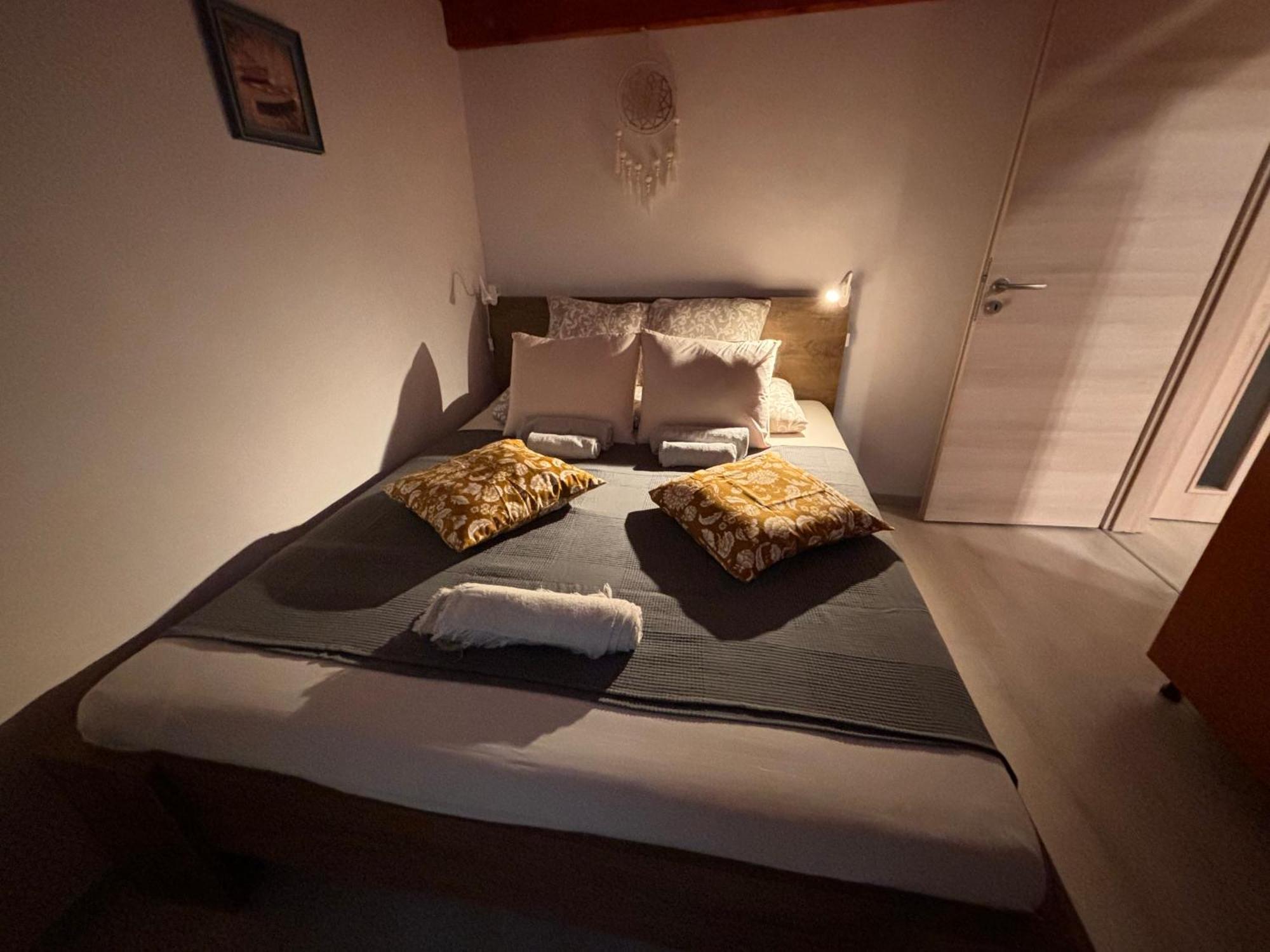 Goldcentral Apartment Danube Budapest Kültér fotó